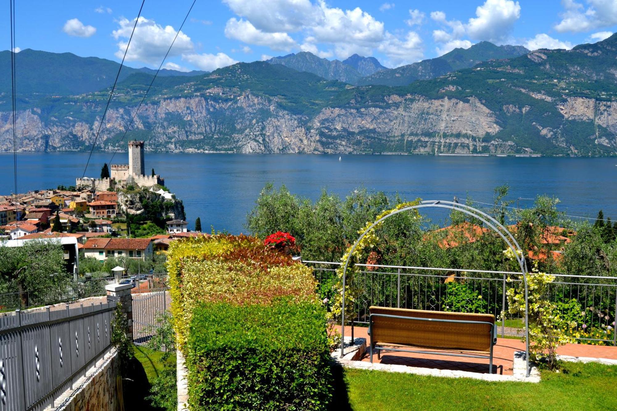 Appartamenti La Perla Malcesine Exterior photo